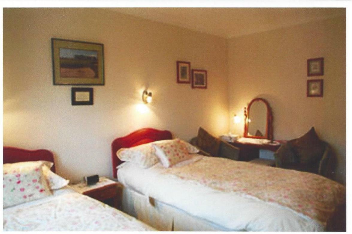 Ashcroft Farmhouse East Calder 外观 照片